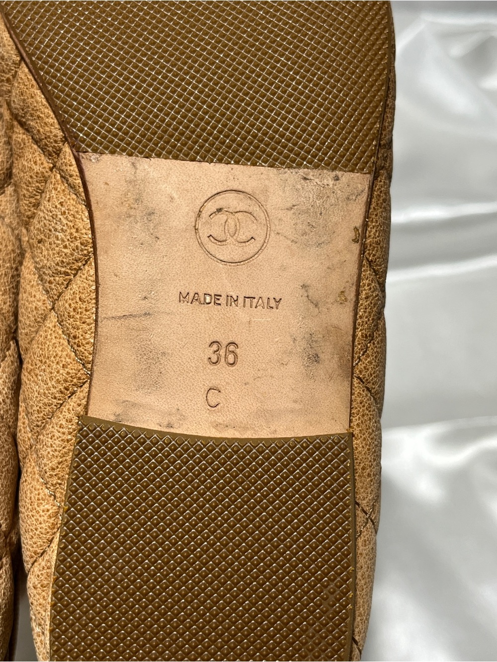CHANEL Quilted Ballet Flats with Patent Camel Toe Cap - Picture 8 of 16